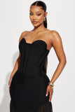 https://cdn.shopify.com/s/files/1/0293/9277/files/05-18-23Studio2_KJ_RL_14-07-12_3_BD257_Black_27313_DG.jpg?v=1684960514