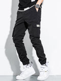 Manfinity Hypemode Men 2Pcs Patch Detail Cargo Pants Tapered Letter Plain Going Out Boyfriend Gift - MapleCo