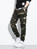 Manfinity EMRG Loose Fit Men's Camouflage Print Cargo Pants With Flap Pockets - MapleCo