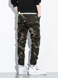 Manfinity EMRG Loose Fit Men's Camouflage Print Cargo Pants With Flap Pockets - MapleCo