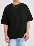 Manfinity Hypemode Loose Men Solid Drop Shoulder Round Neck T-Shirt