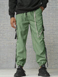 Manfinity EMRG Men Chain Detail Flap Pocket Side Loose Cargo Pants - MapleCo