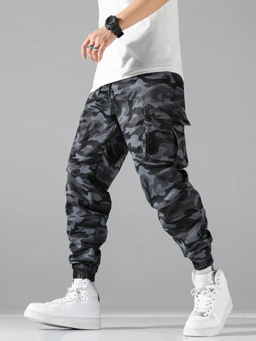 Manfinity Hypemode Loose-Fit Men's Camouflage Cargo Jogger Pants - MapleCo