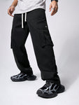 Manfinity EMRG Men Flap Pocket Side Oversize Cargo Pants