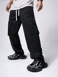 Manfinity EMRG Men Flap Pocket Side Oversize Cargo Pants