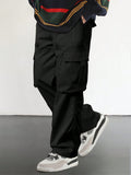 Manfinity EMRG Loose Fit Men's Cargo Pants With Flap Pockets On The Side - MapleCo