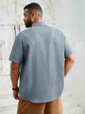 Manfinity Homme Men's Plus Size Woven Casual Button-Front Short Sleeve Shirt - MapleCo