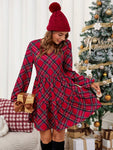 SHEIN Essnce Women's V-Neck Long Sleeve Plaid Pleated Mini Dress, Casual Everyday Wear,Christmas Women Dress,Christmas Women Clothes,Plaid Dress, - MapleCo