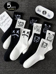 3 Pairs/5 Pairs/8 Pairs/10 Pairs/20 Pairs Random Ghost Face Trendy Crew Socks, Versatile Selection For All Seasons