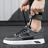 Men's Casual Shoes Spring and Summer 2023 New Breathable Trendy Sports Board Shoes Black Leather Tide Shoes Students' Shoes