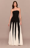 https://cdn-img.prettylittlething.com/8/c/e/2/8ce236be12df882203ef1a25c584dd7b9b8425b3_CNM2455_1_black_bandeau_contrast_chiffon_pleated_maxi_dress.jpg
