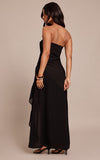 https://cdn-img.prettylittlething.com/a/a/e/f/aaefcdd2377cfaee6f1668f48718c59e288ffb24_cno1743_2_petite_black_ruffle_asymmetric_bandeau_dress.jpg